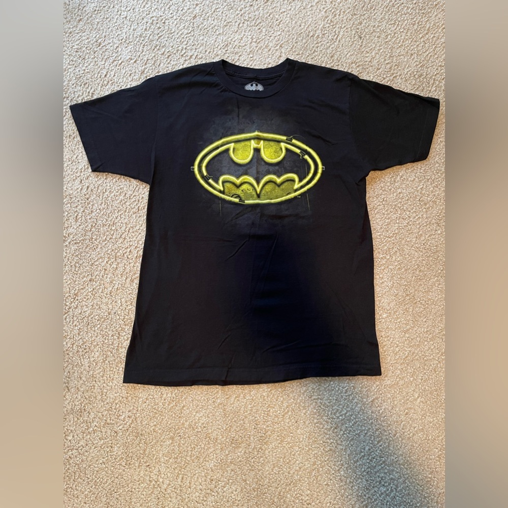 DC Comics Batman Electric Neon Sign Logo T-Shirt